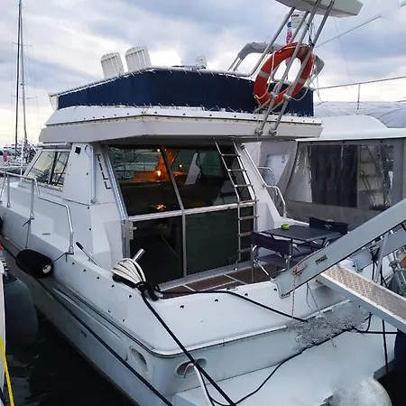 Ferretti 36 ' Bateau A Quai Vieux-port Festival La Croisette * Κάννες