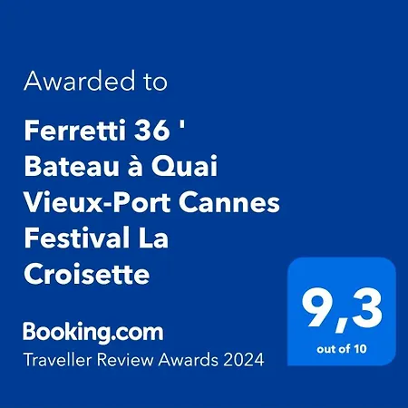 Ferretti 36 ' Bateau A Quai Vieux-port Festival La Croisette Hotel en barco Cannes