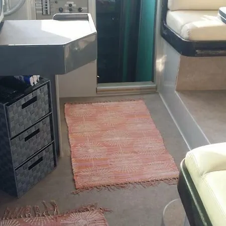 Ferretti 36 ' Bateau A Quai Vieux-port Festival La Croisette Πλωτό κατάλυμα Κάννες